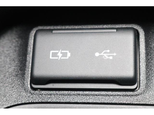 �t�r�a�[�q�𑕔��@���y�̍Đ��Ȃǂ��\�ł��B�i�ڑ��@��y�уf�[�^���ɂ���Ă͑Ή��ł��Ȃ��ꍇ������܂��j