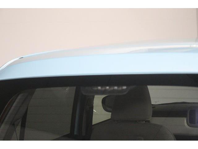 �ڐ��̍����ɋ߂��X�g�b�v�����v���A�㑱�ԂɃu���[�L�𓥂񂾂��Ƃ�m�点��̂ň��S�����t�o���܂��B