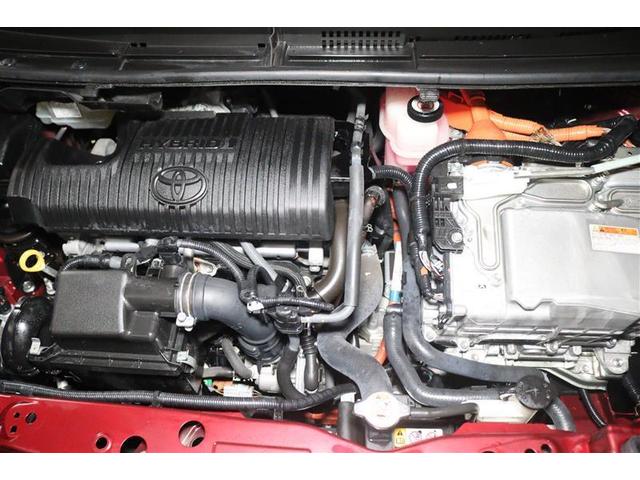 �G���W�����[���̓N���[�j���O�����{���Ă���܂��B