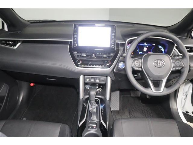 ���F���̗ǂ��C���p�l����B�X�C�b�`�Ȃǂ̑�������₷���z�u�ɂȂ��Ă���܂��B