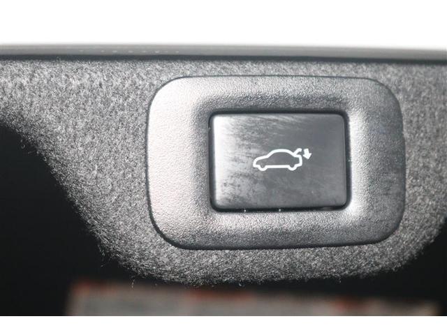 ���̃{�^���������ƁA�g�����N�i�o�b�N�h�A�j��d���ŊJ�ł��܂��B