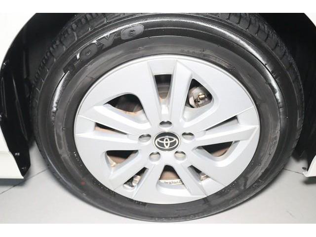 プリウス Ｓセーフティプラス　フルセグ　メモリーナビ　ＤＶＤ再生　ミュージックプレイヤー接続可　バックカメラ　衝突被害軽減システム　ＥＴＣ　ドラレコ　ＬＥＤヘッドランプ　記録簿（19枚目）