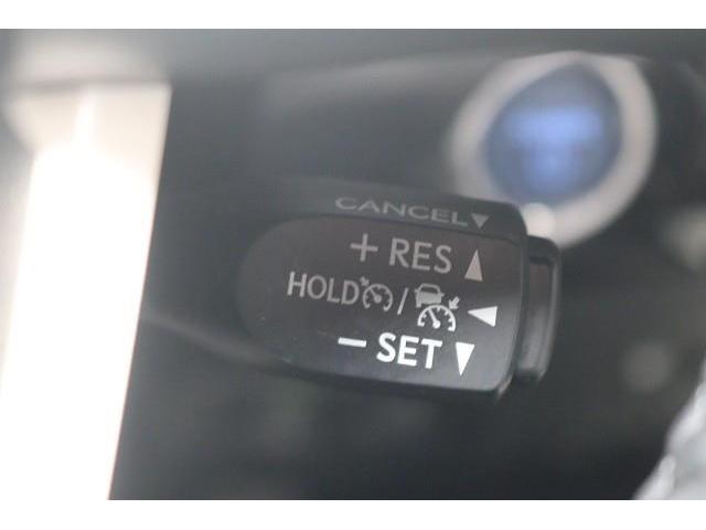 プリウス Ｓセーフティプラス　フルセグ　メモリーナビ　ＤＶＤ再生　ミュージックプレイヤー接続可　バックカメラ　衝突被害軽減システム　ＥＴＣ　ドラレコ　ＬＥＤヘッドランプ　記録簿（20枚目）