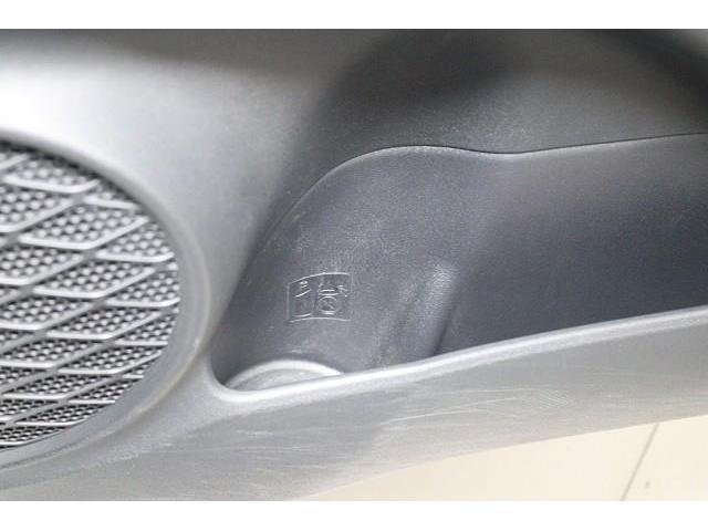 プリウス Ｓセーフティプラス　フルセグ　メモリーナビ　ＤＶＤ再生　ミュージックプレイヤー接続可　バックカメラ　衝突被害軽減システム　ＥＴＣ　ドラレコ　ＬＥＤヘッドランプ　記録簿（25枚目）