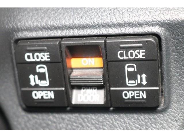 �w�d���X���C�h�h�A�x�́A�⓹�⋷�����Ȃǂł��ȒP�ɊJ�ł��ĕ֗��I�@�^�]�Ȃ�����X�C�b�`�ŊJ���삪���񂽂�ɏo����̂ň��S�ł��B