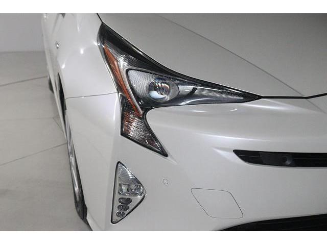 プリウス Ｓセーフティプラス　フルセグ　メモリーナビ　ＤＶＤ再生　バックカメラ　衝突被害軽減システム　ＥＴＣ　ドラレコ　ＬＥＤヘッドランプ　ワンオーナー　記録簿（15枚目）