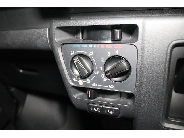 ハイゼットカーゴ クルーズターボ　４ＷＤ　フルセグ　ミュージックプレイヤー接続可　バックカメラ　衝突被害軽減システム　ＥＴＣ　ＬＥＤヘッドランプ　ワンオーナー　記録簿　アイドリングストップ（20枚目）