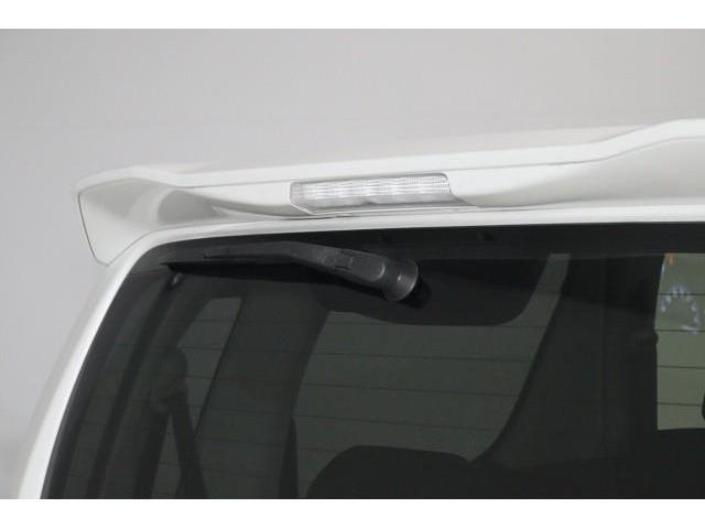 �ڐ��̍����ɋ߂��X�g�b�v�����v���A�㑱�ԂɃu���[�L�𓥂񂾂��Ƃ�m�点��̂ň��S�����t�o���܂��B