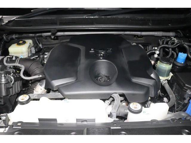 �G���W�����[���̓N���[�j���O�����{���Ă���܂��B