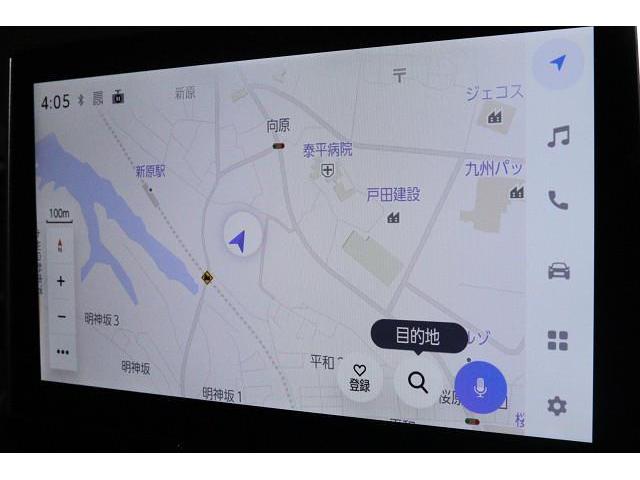 ���ʂ́w�i�r�Q�[�V�����V�X�e���x�𑕔��I�@�傫�Ȓn�}��ʂ┗�͂���f�������y���݂��������܂��B�i�@��ɂ��i�r��R�l�N�g�T�[�r�X�������p�̍ۂ͕ʓr�_�񂪕K�v�ƂȂ�ꍇ������܂��j