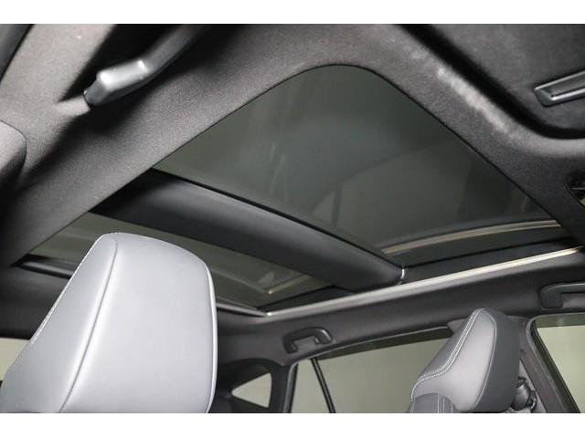 ハリアーハイブリッド Ｚ　レザーパッケージ　革シート　フルセグ　ミュージックプレイヤー接続可　バックカメラ　衝突被害軽減システム　ＥＴＣ　ドラレコ　ＬＥＤヘッドランプ　ワンオーナー（12枚目）