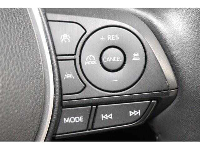 �X�e�A�����O�X�C�b�`�𑕔��B�@�I�[�f�B�I�Ȃǂ̑��삪�茳�ŏo����̂ň��S�ŕ֗��ł��B