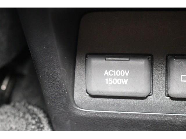 �`�b�P�O�O�u�A�E�g���b�g�d���i�R���Z���g�j�𑕔����Ă��܂��B