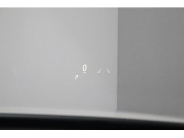 �g�t�c�i�w�b�h�A�b�v�f�B�X�v���C�j�@���x�Ȃǂ̏�񂪃t�����g�K���X�ɓ��e�����̂ŁA�ڐ���傫�����������ƂȂ��m�F�ł��܂��B