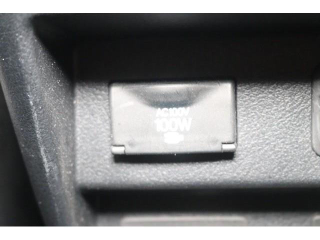 �`�b�P�O�O�u�A�E�g���b�g�d���i�R���Z���g�j�𑕔����Ă��܂��B