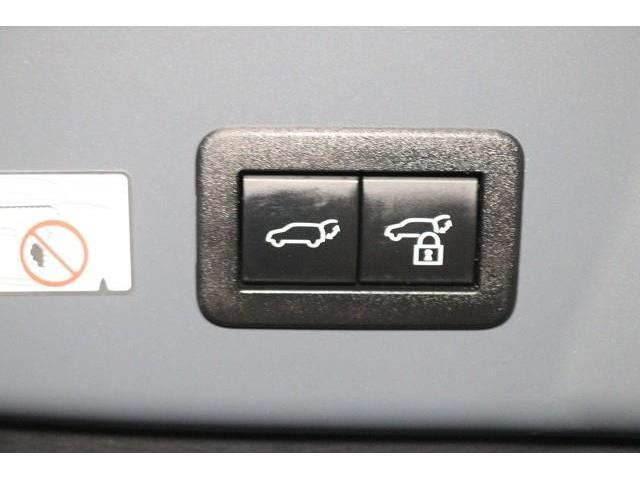 プリウス Ｚ　フルセグ　ミュージックプレイヤー接続可　バックカメラ　衝突被害軽減システム　ＥＴＣ　ドラレコ　ＬＥＤヘッドランプ　記録簿（15枚目）