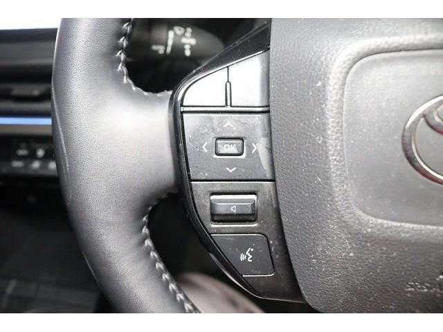 プリウス Ｚ　フルセグ　ミュージックプレイヤー接続可　バックカメラ　衝突被害軽減システム　ＥＴＣ　ドラレコ　ＬＥＤヘッドランプ　記録簿（23枚目）