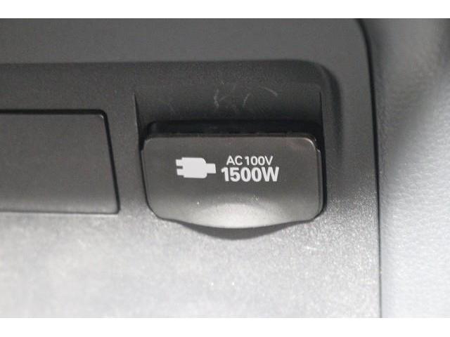 プリウス Ｚ　フルセグ　ミュージックプレイヤー接続可　バックカメラ　衝突被害軽減システム　ＥＴＣ　ドラレコ　ＬＥＤヘッドランプ　記録簿（30枚目）