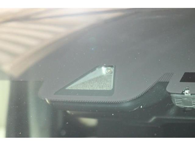 �w�Փ˔�Q�y���V�X�e���x�t���I�@�Փˉ�����Q�̌y�����T�|�[�g���܂��B