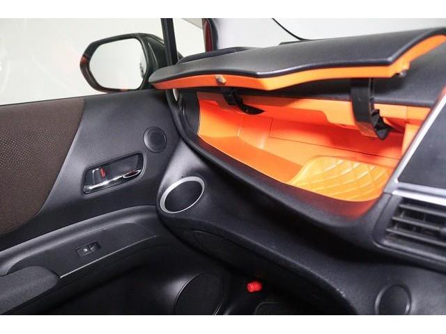 シエンタ Ｇ　クエロ　フルセグ　メモリーナビ　ＤＶＤ再生　ミュージックプレイヤー接続可　バックカメラ　衝突被害軽減システム　ＥＴＣ　両側電動スライド　ＬＥＤヘッドランプ　ウオークスルー　乗車定員７人　３列シート　記録簿（27枚目）