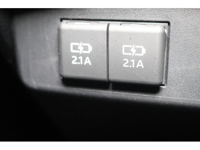 シエンタ Ｇ　クエロ　フルセグ　メモリーナビ　ＤＶＤ再生　ミュージックプレイヤー接続可　バックカメラ　衝突被害軽減システム　ＥＴＣ　両側電動スライド　ＬＥＤヘッドランプ　ウオークスルー　乗車定員７人　３列シート　記録簿（28枚目）