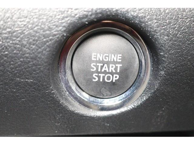 シエンタ Ｇ　クエロ　フルセグ　メモリーナビ　ＤＶＤ再生　ミュージックプレイヤー接続可　バックカメラ　衝突被害軽減システム　ＥＴＣ　両側電動スライド　ＬＥＤヘッドランプ　ウオークスルー　乗車定員７人　３列シート　記録簿（31枚目）