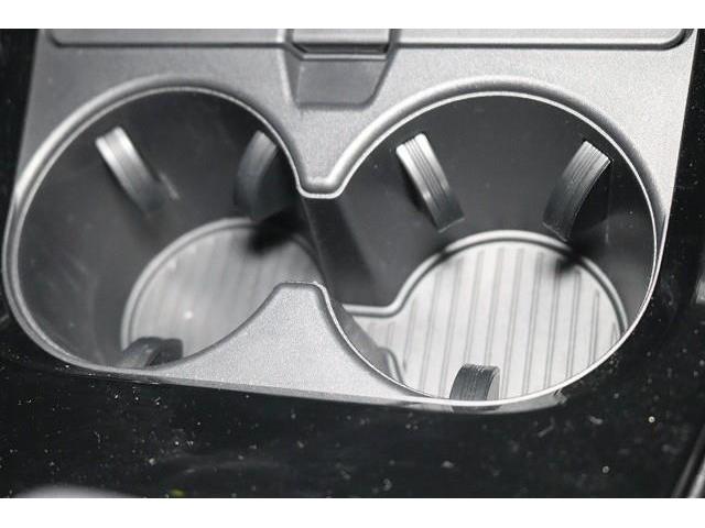 プリウス Ｇ　フルセグ　ミュージックプレイヤー接続可　バックカメラ　衝突被害軽減システム　ＥＴＣ　ＬＥＤヘッドランプ　ワンオーナー　記録簿（23枚目）