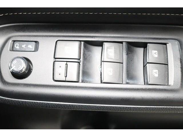 �{�^���ЂƂŃh�A�~���[�̊J���삪�ł��܂��@�������ł̂���Ⴂ���Ȃǂɕ֗��ȑ����ł��B