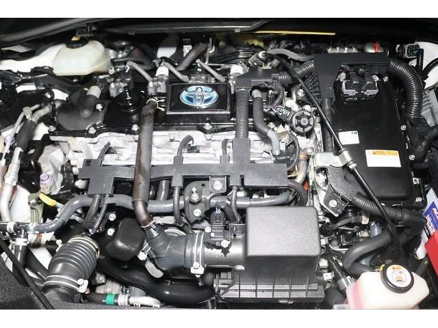 Ｃ－ＨＲ Ｇ　フルセグ　メモリーナビ　ＤＶＤ再生　ミュージックプレイヤー接続可　バックカメラ　衝突被害軽減システム　ＥＴＣ　ＬＥＤヘッドランプ　ワンオーナー　記録簿（4枚目）