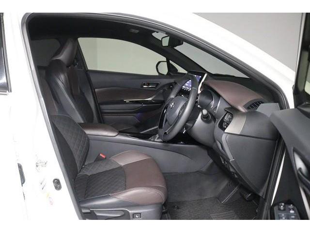 Ｃ－ＨＲ Ｇ　フルセグ　メモリーナビ　ＤＶＤ再生　ミュージックプレイヤー接続可　バックカメラ　衝突被害軽減システム　ＥＴＣ　ＬＥＤヘッドランプ　ワンオーナー　記録簿（9枚目）