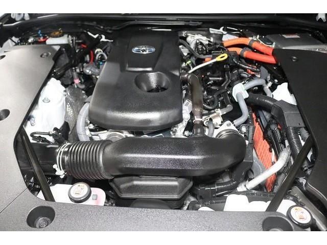 �G���W�����[���̓N���[�j���O�����{���Ă���܂��B