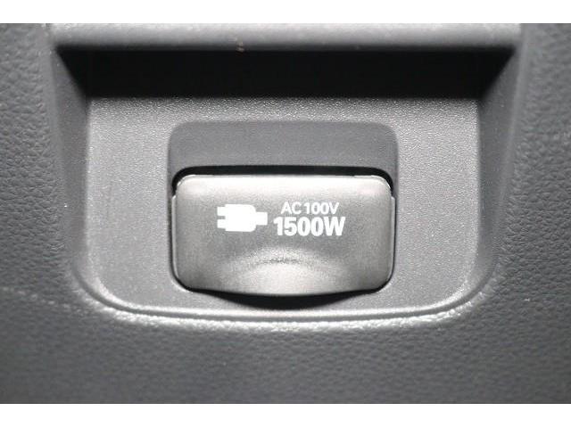 ヴォクシー ハイブリッドＳ－Ｚ　フルセグ　メモリーナビ　ＤＶＤ再生　ミュージックプレイヤー接続可　後席モニター　バックカメラ　衝突被害軽減システム　ＥＴＣ　両側電動スライド　ＬＥＤヘッドランプ　乗車定員７人　３列シート　ワンオーナー（34枚目）