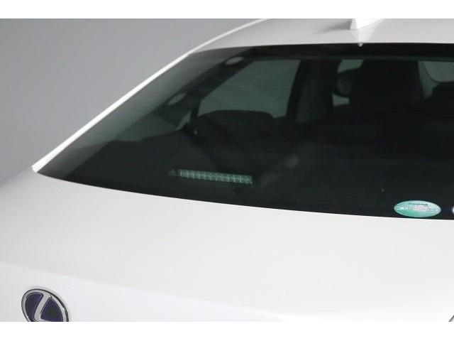 �ڐ��̍����ɋ߂��X�g�b�v�����v���A�㑱�ԂɃu���[�L�𓥂񂾂��Ƃ�m�点��̂ň��S�����t�o���܂��B