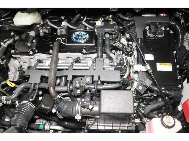 �G���W�����[���̓N���[�j���O�����{���Ă���܂��B