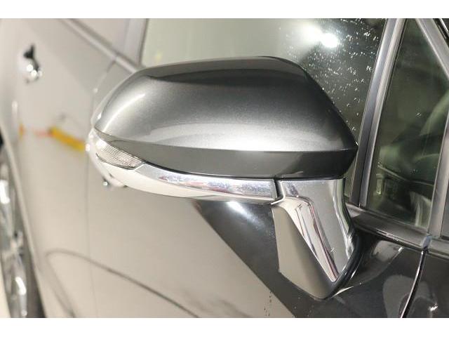 ���肩������F�����ǂ��^�[�������v�i�E�B���J�[�j�t���̃h�A�~���[�B