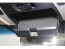 ２．５Ｘ　フルセグ　ミュージックプレイヤー接続可　後席モニター　バックカメラ　衝突被害軽減システム　ＥＴＣ　電動スライドドア　ＬＥＤヘッドランプ　乗車定員８人　３列シート　ワンオーナー　記録簿（29枚目）