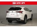 トヨタ認定中古車、評価4。キズ、へこみが少なく全体的に良好です。