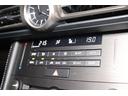 使いやすいレイアウトのエアコンスイッチです。操作もしやすく、車内の温度を快適にします。