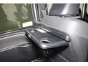 後席用のテーブルです。ドライブでのお出かけも、より快適にお楽しみいただけます！