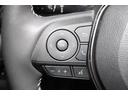 ステアリングスイッチを装備。　オーディオなどの操作が手元で出来るので安全で便利です。