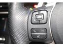 ステアリングスイッチを装備。　オーディオなどの操作が手元で出来るので安全で便利です。