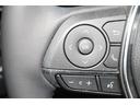 ステアリングスイッチを装備。　オーディオなどの操作が手元で出来るので安全で便利です。