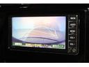 ガイド付きバックモニター！　ハンドルを切るとラインも曲がって表示され、進行方向の目安となり安心です。