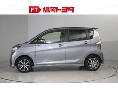 トヨタ認定中古車、評価４相当。キズ、へこみが少なく全体的に良好です。 5