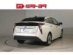 ��äƤ����¿�����ǯ�֤Υ��󥰥���ݾ��դ��Ǥ��� 4