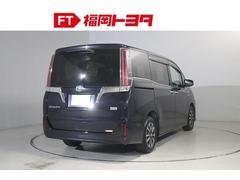 ��äƤ����¿�����ǯ�֤Υ��󥰥���ݾ��դ��Ǥ��� 4