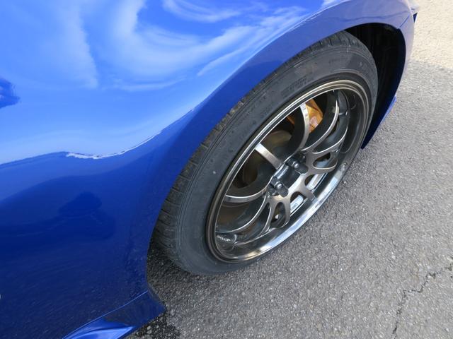 フェアレディＺ バージョンＳ　ナビ　フルセグ　ＥＴＣ　社外１８インチアルミホイール　車高調　社外マフラー　エアコン　パワーステアリング　パワーウィンドウ（9枚目）