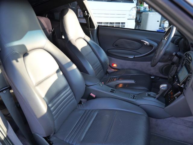 ９１１ ９１１カレラ　ワイドボディキット　車高調　ナビ　フルセグ　キーレスエントリー　本革パワーシート　ＥＴＣ　ドライブレコーダー　社外１９インチアルミホイール　リアスポイラー（13枚目）