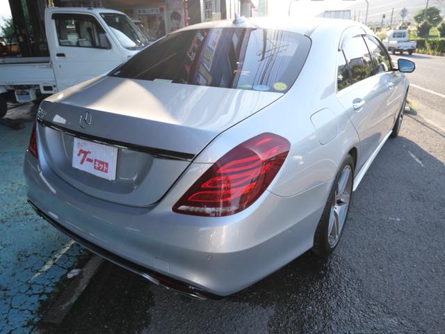 Ｓクラス Ｓ５５０ロング　本革パワーシート　ナビ　フルセグ　全方位モニター　オートトランク　スマートキー　プッシュスタート　パワーウィンドウ　パワーステアリング（6枚目）