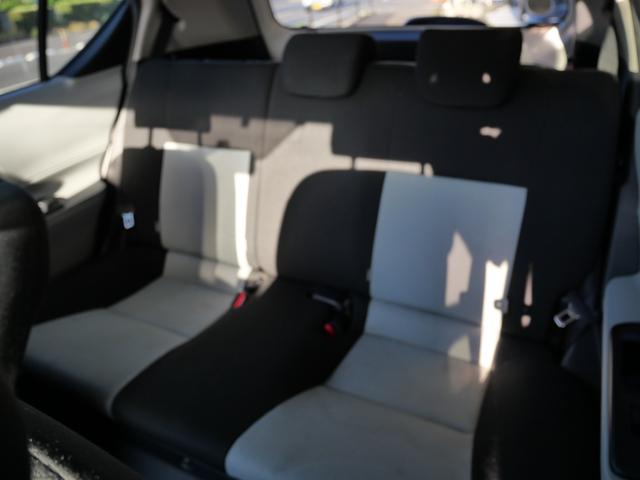 アクア S スマートキー プッシュスタート ナビ バックモニター フルセグ ETC シートヒーター 記録簿 パワーステアリング パワーウィンドウ(17枚目)